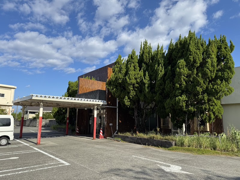 新島村国民健康保険本村診療所の写真