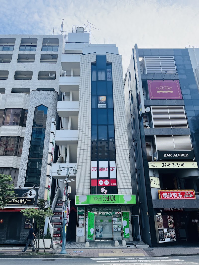 立川相互病院付属立川駅前レディースクリニツクの写真